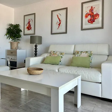 Apartment Studio On Peaceful Complex Port Royal K007 *